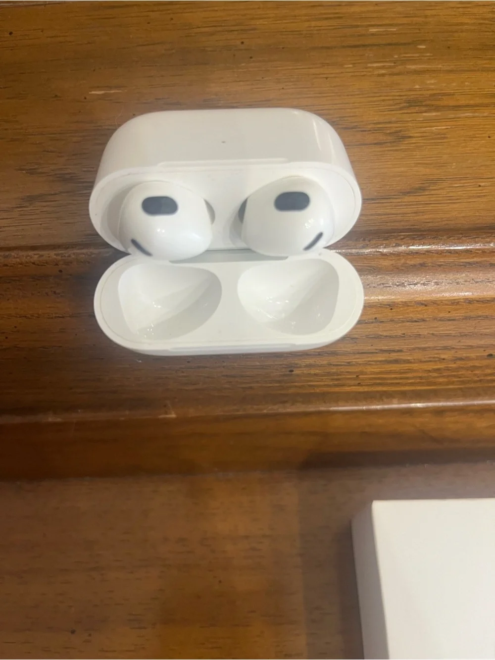 Apple AirPods
